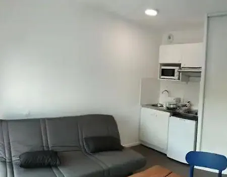 A4-13 Cosy Apartment